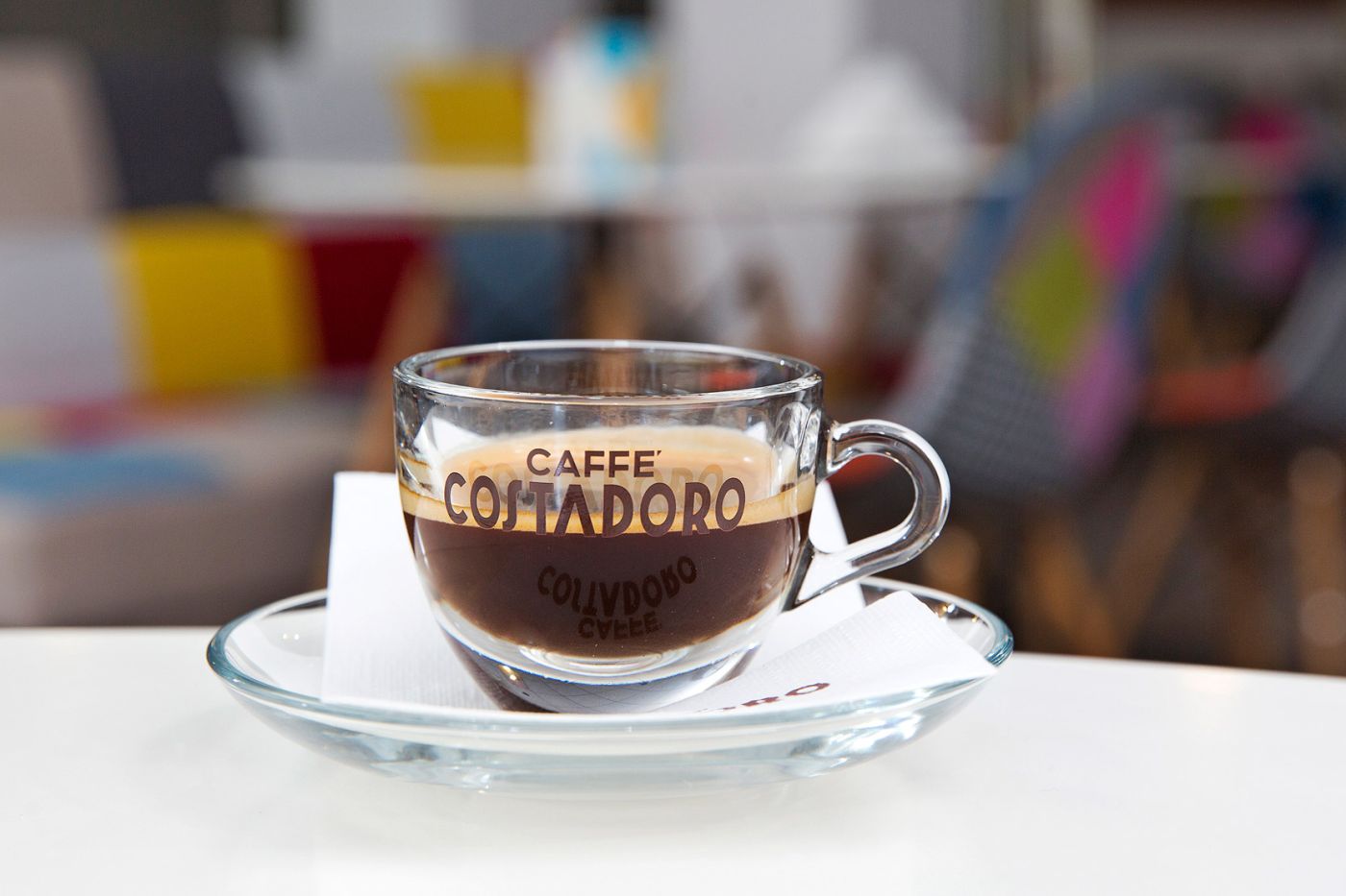 Cafea servită la Cofetăria Scala